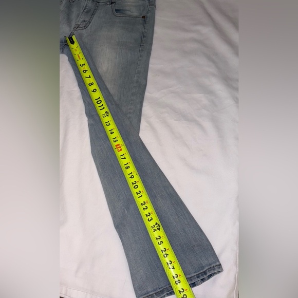 American Eagle Men’s Size 31/30 Light Wash 360 Extreme Flex Slim Straight Jeans - Picture 4 of 8